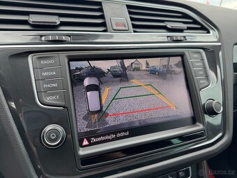 Volkswagen Tiguan 1.6TDi 85KW LED NAVI VÝHŘEV - 16