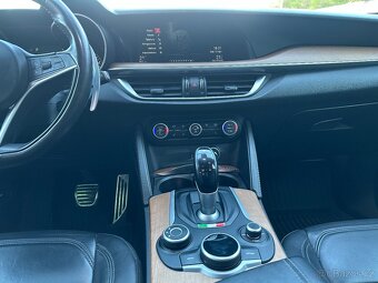 Alfa Romeo Stelvio 2.0T SUPER Q4 280cv - 16
