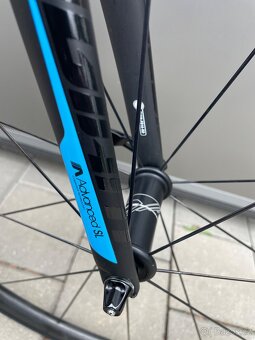 Silniční kolo, silnička, GIANT TCR ADVANCED SL DURA-ACE-DI2 - 16