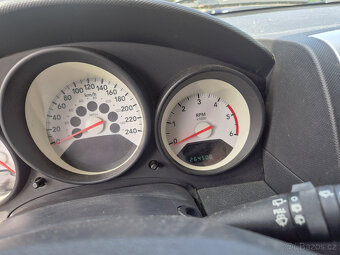 Dodge Caliber 2.0 CRD - 16
