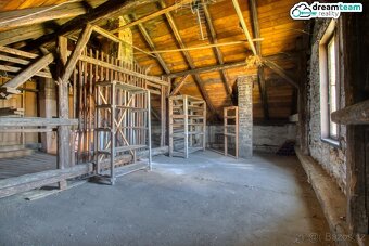 DŮM PLNÝ PŘÍBĚHŮ A POTENCIÁLU V PETŘVALDĚ, ev.č. 00257 - 16