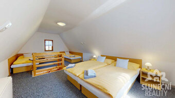 Pronájem penzionu s restaurací - Mikulčin vrch - 16
