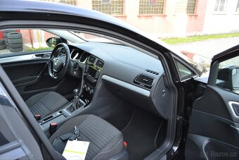 Volkswagen GOLF VII 1.2Tsi 63kw CUP benzín rok 2014 - 16