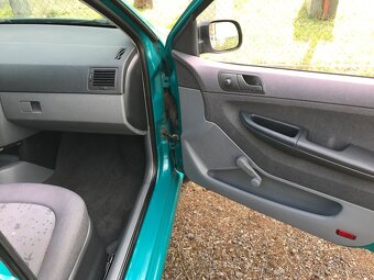 Škoda Fabia 1.4 MPI r.v.2002 --93 900 km -- CZ původ - 16