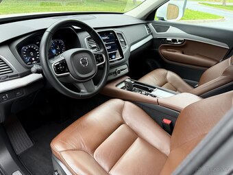 Volvo XC90 B5 / 2020 / 4x4 / facelift / tažné - 16