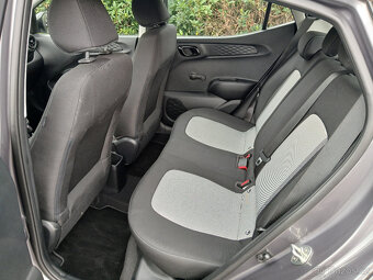 Hyundai i10, jen 5900Km STAV NOVÉHO - 16