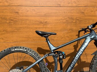 Prodám Horské Enduro kolo Qayron carma MKII EN 3F 27,5" - 16