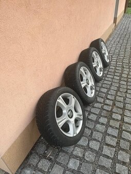 SEAT IBIZA 1.4, 16 V, 63 kW, 2006, 179000 km, barva: černá m - 16