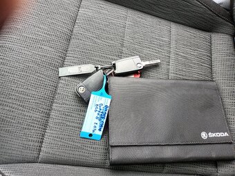 Škoda Superb Combi 2.0 TDI SCR Style DSG 2019 DPH - 16