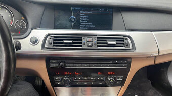 BMW 7  4,4 V8 32V Bi-Turbo - 16