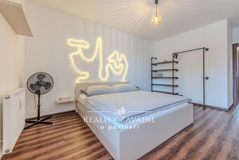 Pronájem byty 3+1, 90 m2 - Pardubice - Zelené Předměstí - 16