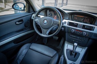 BMW 330d xDrive E91 A/T - 16