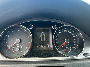 Volkswagen Passat B7 combi 1.4 benzín+CNG AUTOMAT DSG - 16
