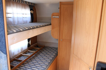 Fiat Ducato 2.8 JTD / Bürstner A574-3 / 6 osob / WC / Sprcha - 16