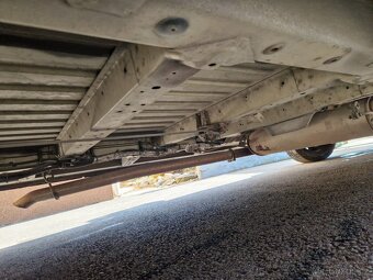 Dodávka s motorem 3,0 IVECO + hydraulické čelo - 16