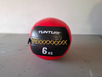 Vybavení do tělocvičny - 16