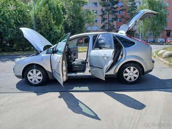 Ford Focus 1.6 TDCi 66kw Rok 2006 - 16