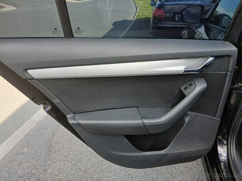 Škoda Octavia Com 1.6TDi 77 kW - 16
