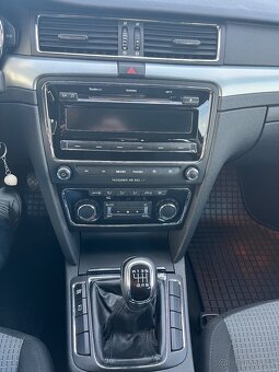 Škoda Superb 2.0 TDI - 16