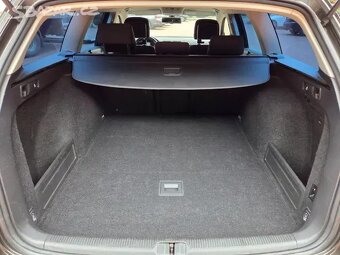 VW Passat 2.0TDI 130kW DSG,tažné,navi,bez koroze - 16