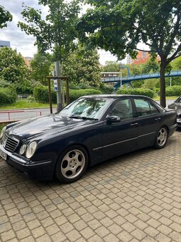 Mercedes Benz w210 E240,V 6 - 16