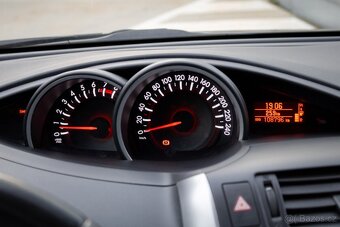 Toyota Verso 1.8 I Valvematic Active - 16