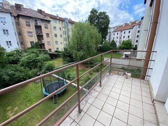 Prodej bytu 2+kk, 45 m² s balkónem, Pardubice -  centrum. - 16