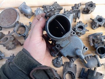 Prodám díli na karburátory Prevažne solex - 16