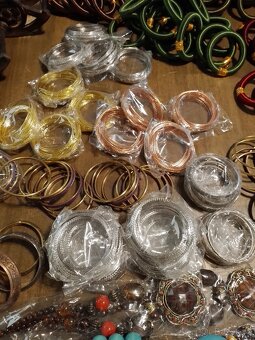 Bižuterie - orient pro prodej cca 300ks - 16