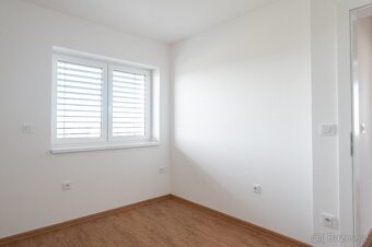 Prodej moderní novostavby  4 + kk se zahradou,Rychnov n. Kn. - 16