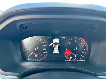 Volvo XC60 B4 AWD Inscription - 16