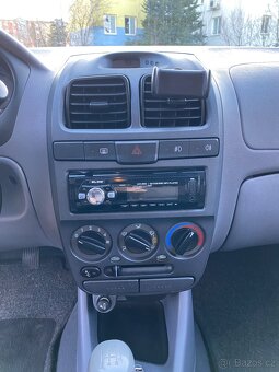 Hyundai Accent 1.3i, 63 kW, r. 2005 - 16
