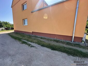 Pronájem bytu 3+1 v Moravském Krumlově s dvorkem, byt 3+1 Mo - 16