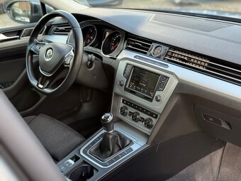 VW Passat B8 1.6TDi 88kw combi / variant - 1.MAJITEL - 16