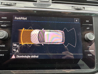 Volkswagen Tiguan 2.0 TDI 110kW/4x4/DSG/Navi - 16