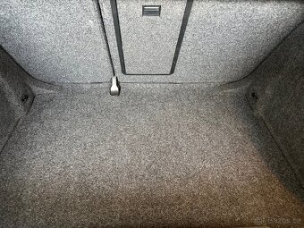 Volkswagen Golf VI 2.0 TDI 81 KW - 16