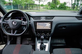 Škoda Octavia Combi 2.0 TDI Sportline DSG - 16