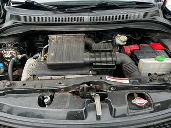 Suzuki Swift 1.3 67.5 kW TOP STAV - 16