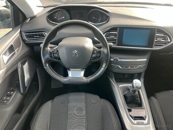 Peugeot 308sw 2.0HDi 110kw, panorama, navi, park. kamera - 16