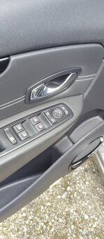 Prodám Renaut Scenic 1.5 dci,Automat, jen 93500km - 16