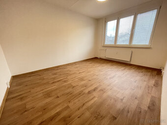 PRONÁJEM BYTU 3+1 V KLATOVECH - 16