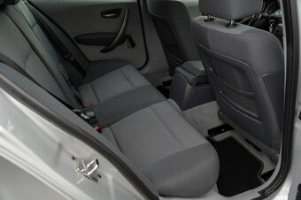 BMW Řada 1 118i Sport - 16