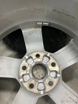 Kompletní sada Audi A3 R18 zimní - 16