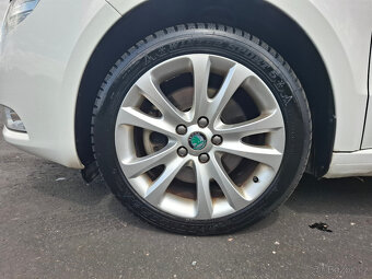 Škoda Superb II kombi 2.0TDi 103kW,DSG,senzory - 16