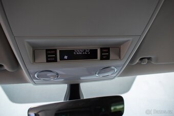 Volkswagen T6 Multivan 2.0 BiTDI 4MOTION DSG - 16