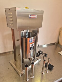 ELEKTRICKÁ PLNIČKA KLOBÁS 15 L dělo silná - 16