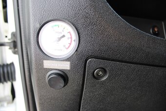 Peugeot Boxer, 2,2 HDI 7Míst nosič kontejneru - 16