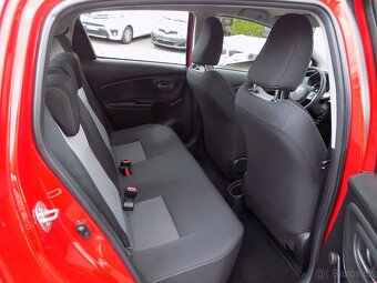 Toyota Yaris 1,5 VVT-iE serviska, 1.majitel, kamera, závěs - 16