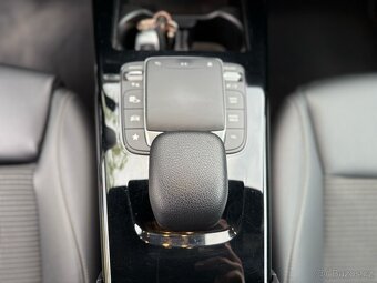 Mercedes-Benz CLA 200d SHOOTING BRAKE AMG - 16