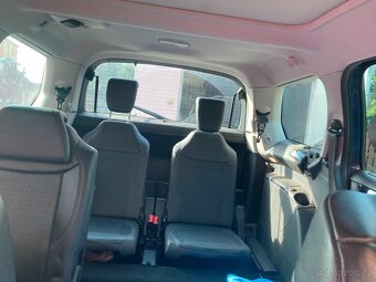 Citroen C4 Grand Picasso - 16
